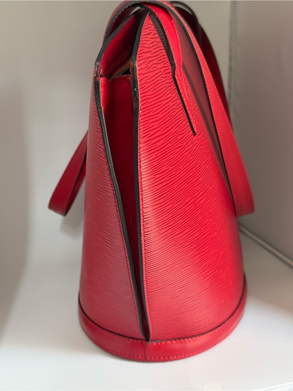 Louis Vuitton Epi Leather Saint Jacques GM in Castillan Red - Picture 10 of 12